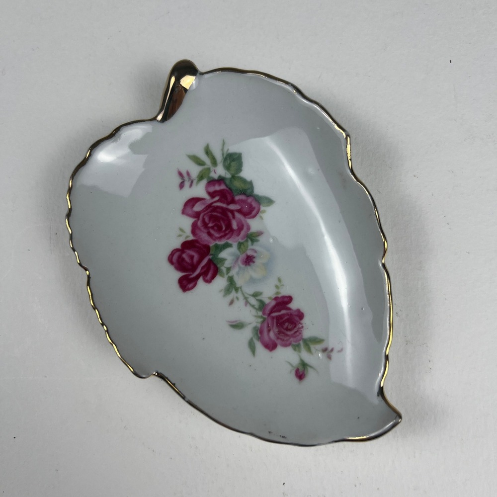 VTG Trinket Dish Small White Pink Rose Gold Trim Leaf Shaped Victorian MCM